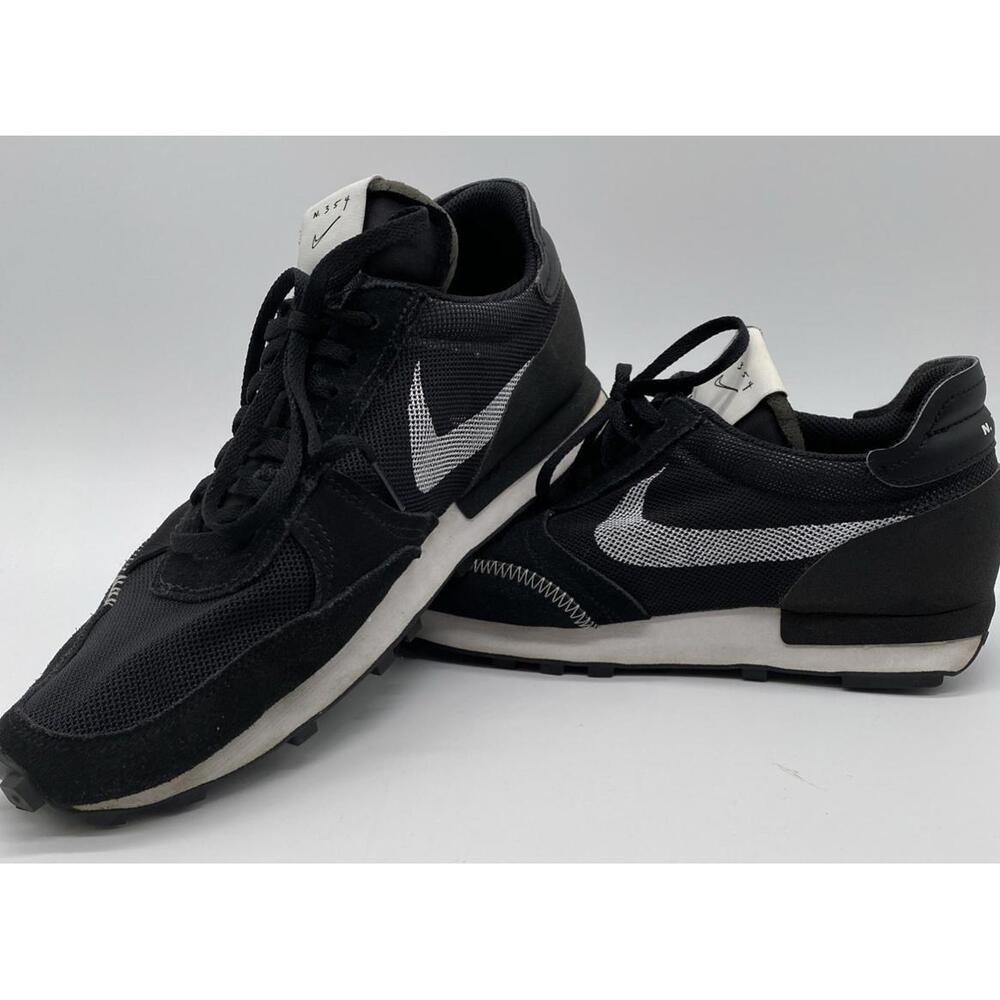 Nike Daybreak Type Black White,  Men’s 9.5 Preowned Great Condition CJ1156-003